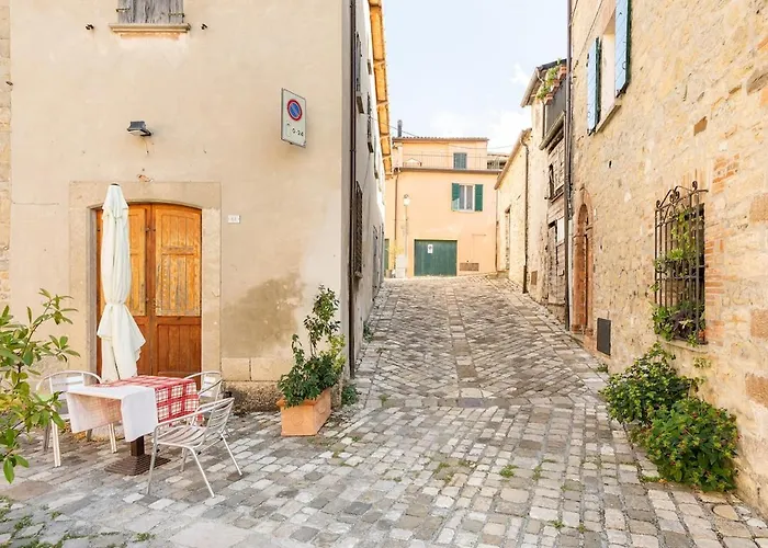 In Pietra Del '700 Daire San Leo